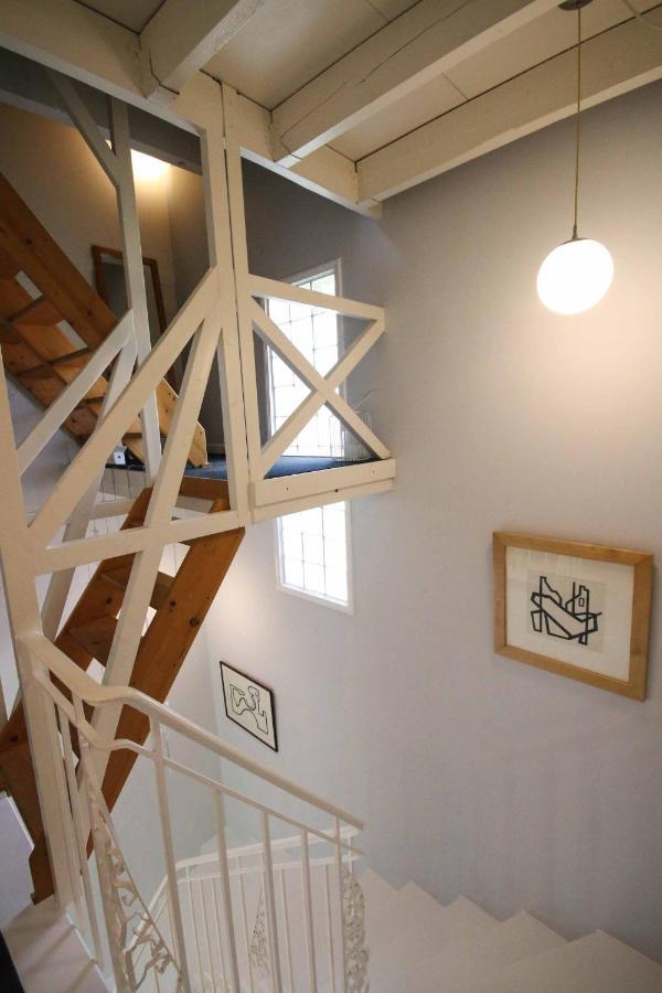 Les Petits Poissons Bed and Breakfast Αβινιόν Εξωτερικό φωτογραφία